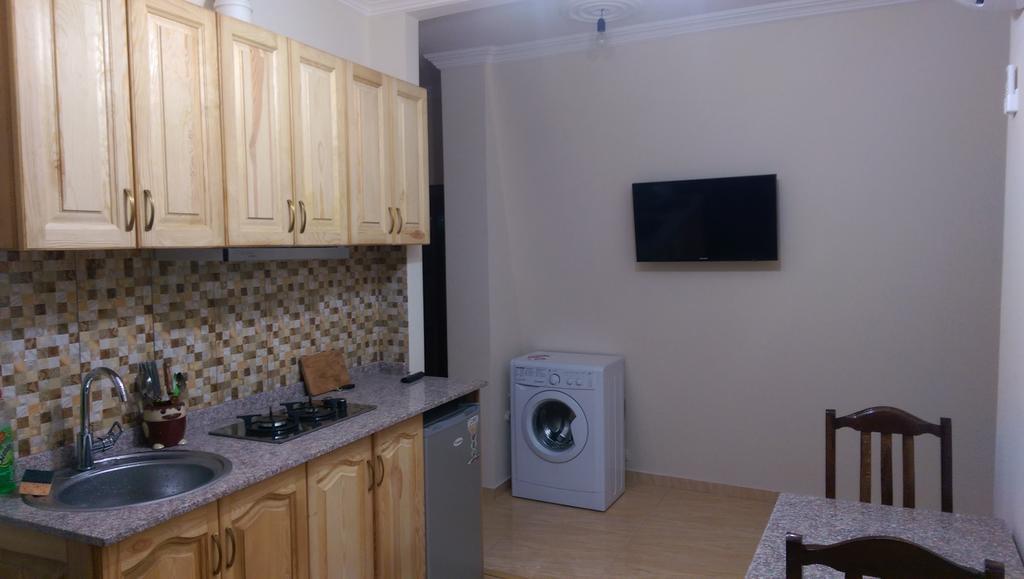 Apartments Komakhidze 68 Batumi Esterno foto